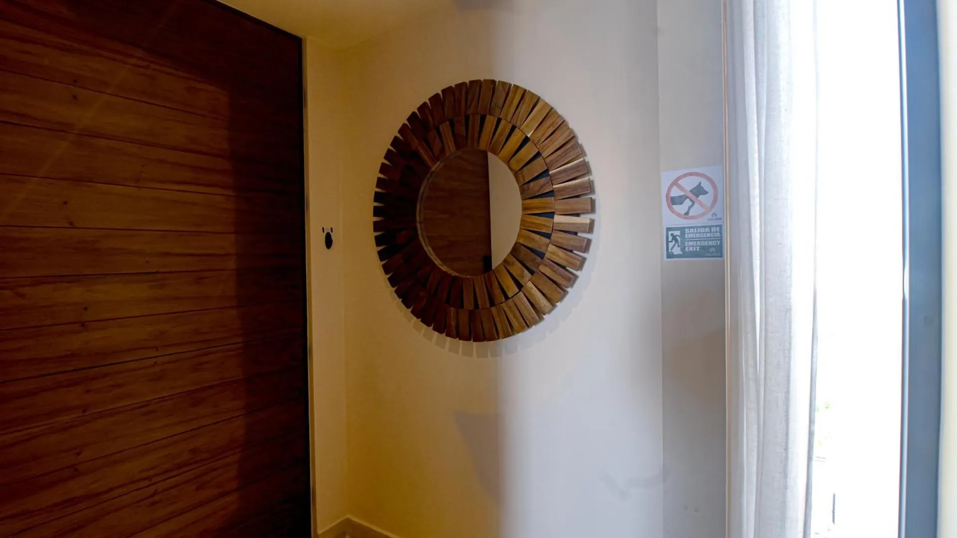 Ceren Luxury Apartments # 503A Πλάγια Ντελ Κάρμεν