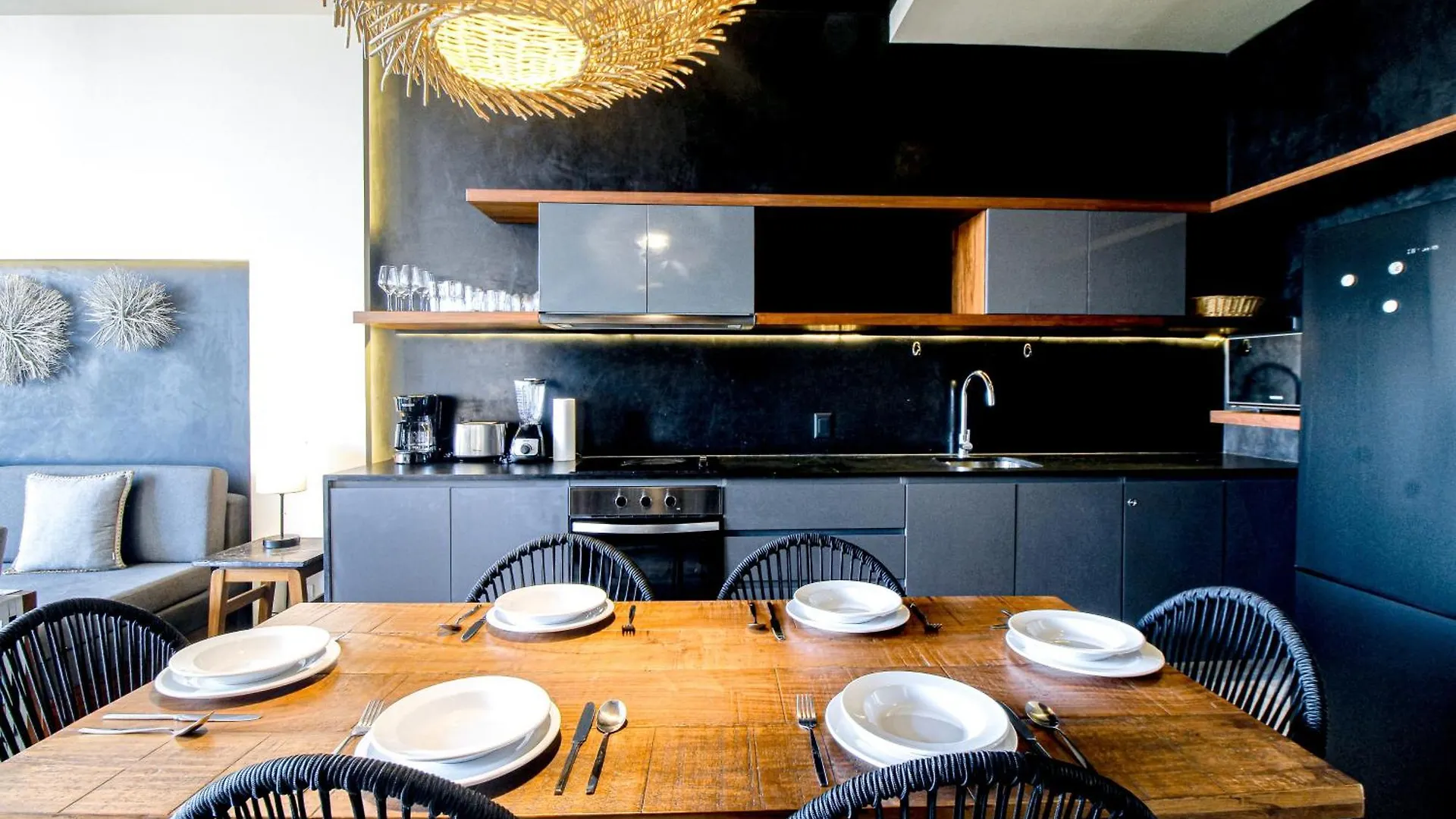 Ceren Luxury Apartments # 503A Πλάγια Ντελ Κάρμεν