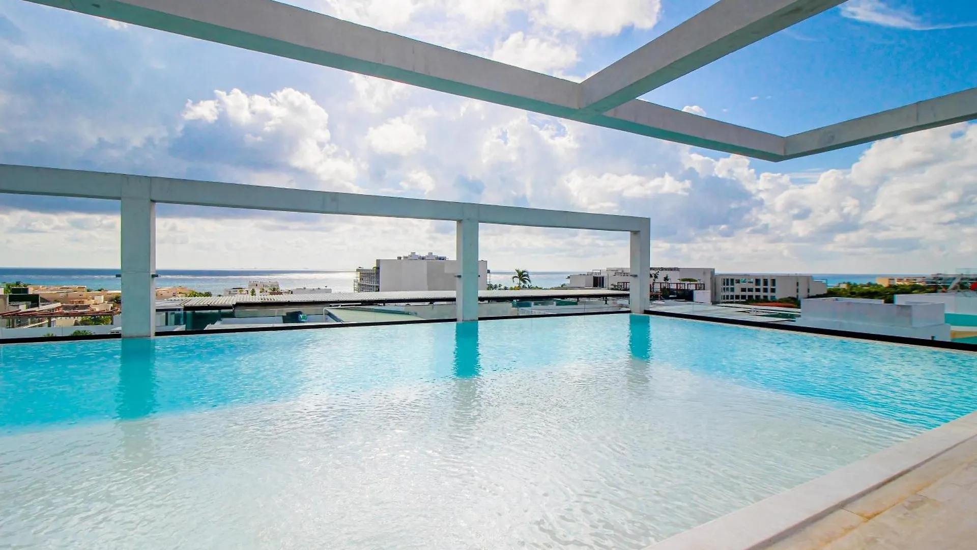 Ceren Luxury Apartments # 503A Πλάγια Ντελ Κάρμεν 0*,